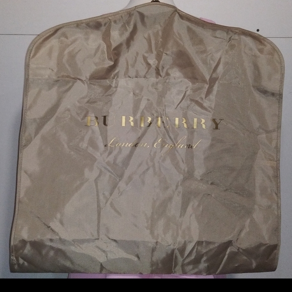 burberry garment bag